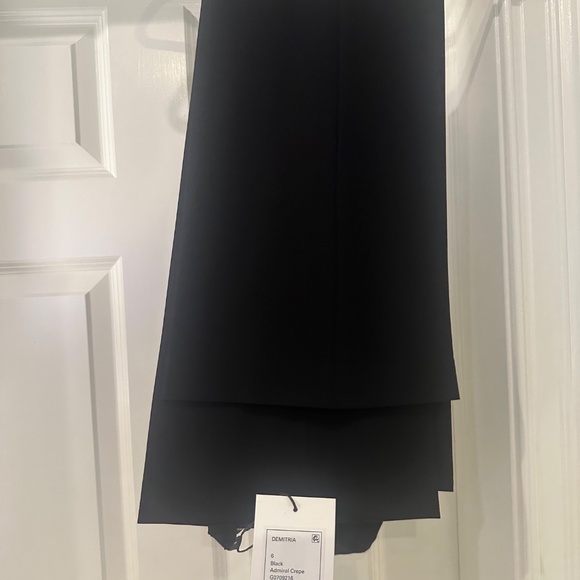 NWT Theory Black Demitria Admiral Crepe Flared Pants - Size 6 - Picture 7 of 8